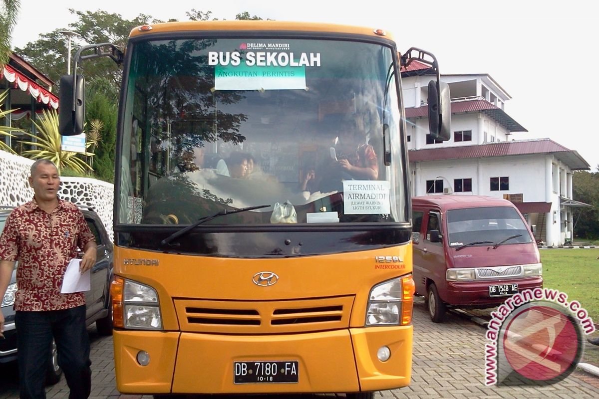 Dishub Minut operasionalkan bus perintis 