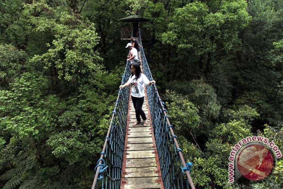 Purbalingga tawarkan wisata "trekking" Bukit Njelir