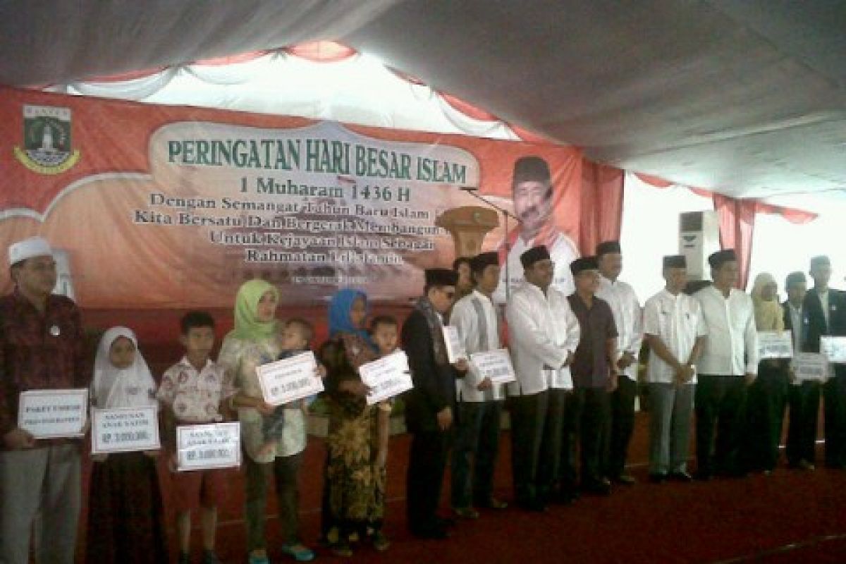 Pemprov Banten Fasilitasi Umroh 200 Warga Berprestasi