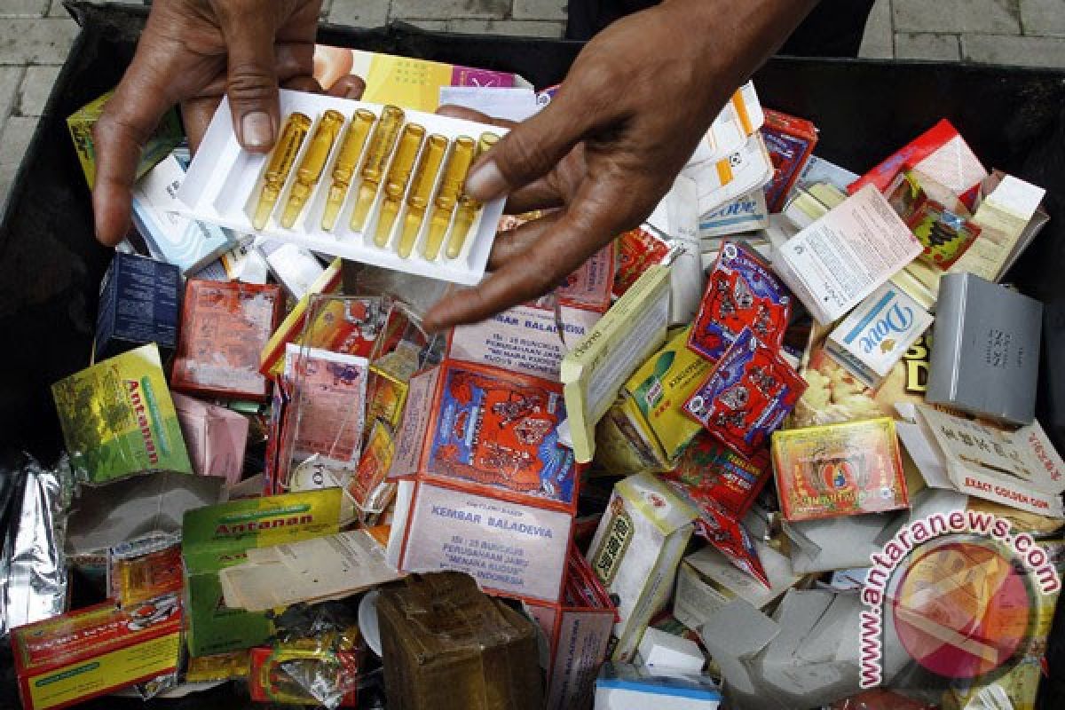 Polisi Bekasi sita ratusan obat ilegal
