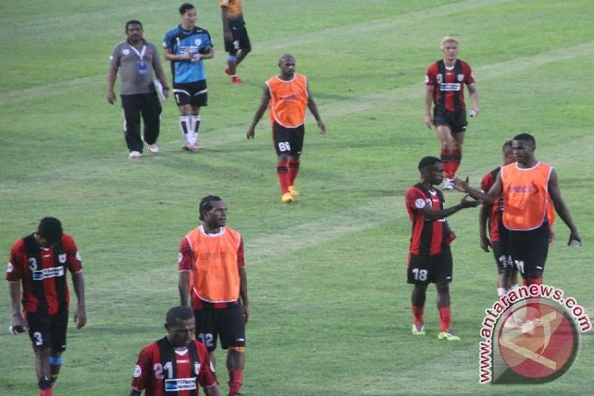 Tiga pemain Persipura kurang fit