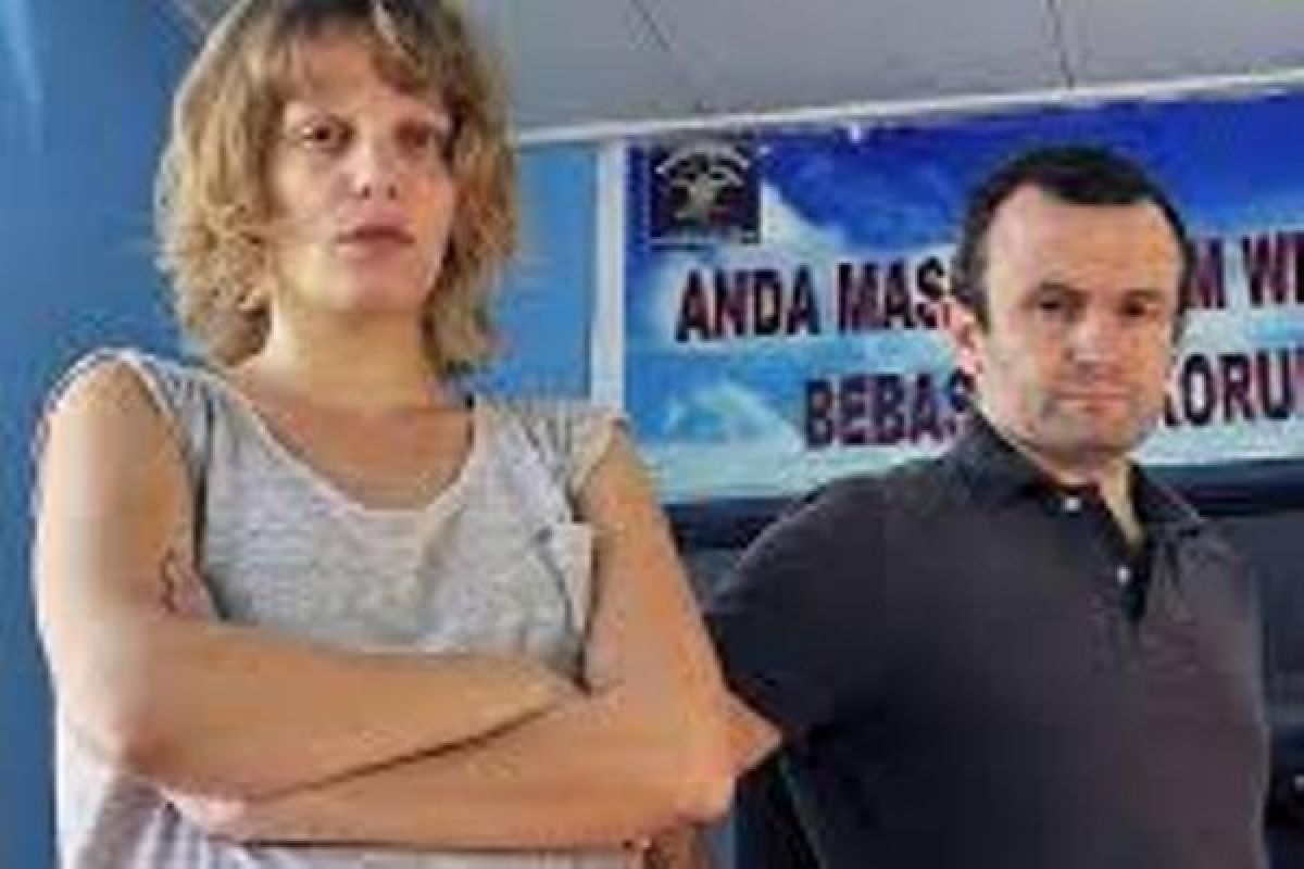 Dua wartawan Perancis dituntut empat bulan penjara
