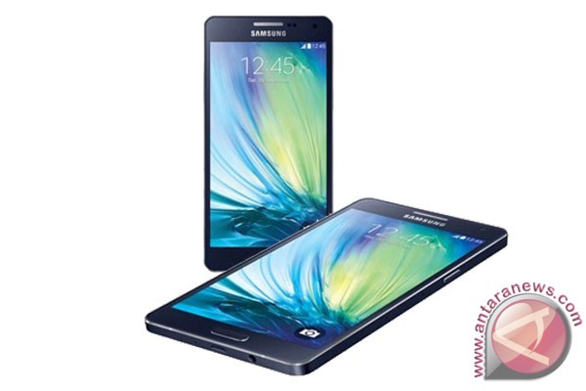 Samsung Galaxy A5 dan A3 untuk yang muda suka selfie