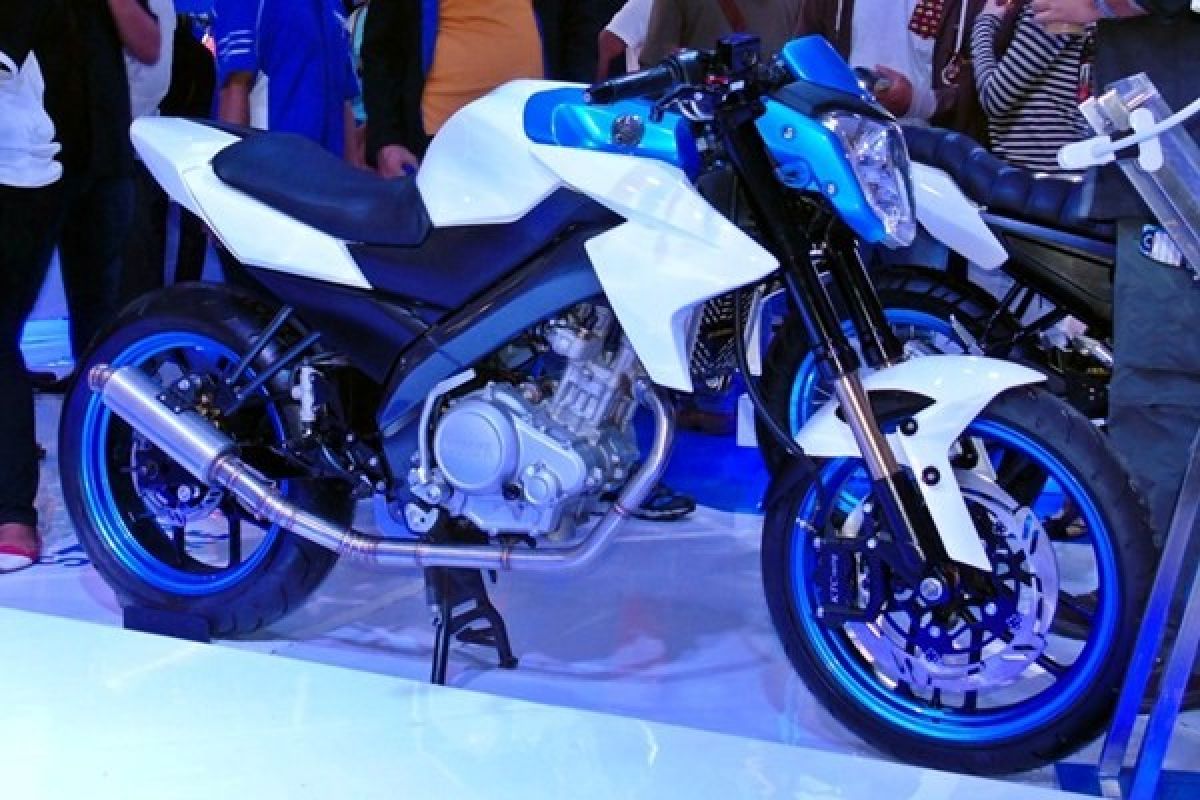 Aura racing eksotis V-Ixion di Indonesia Motorcycle Show