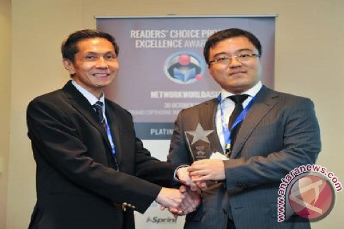 Huawei Honored at 2014 NetworkWorld Asia Readers' Choice Product Excellence Awards 