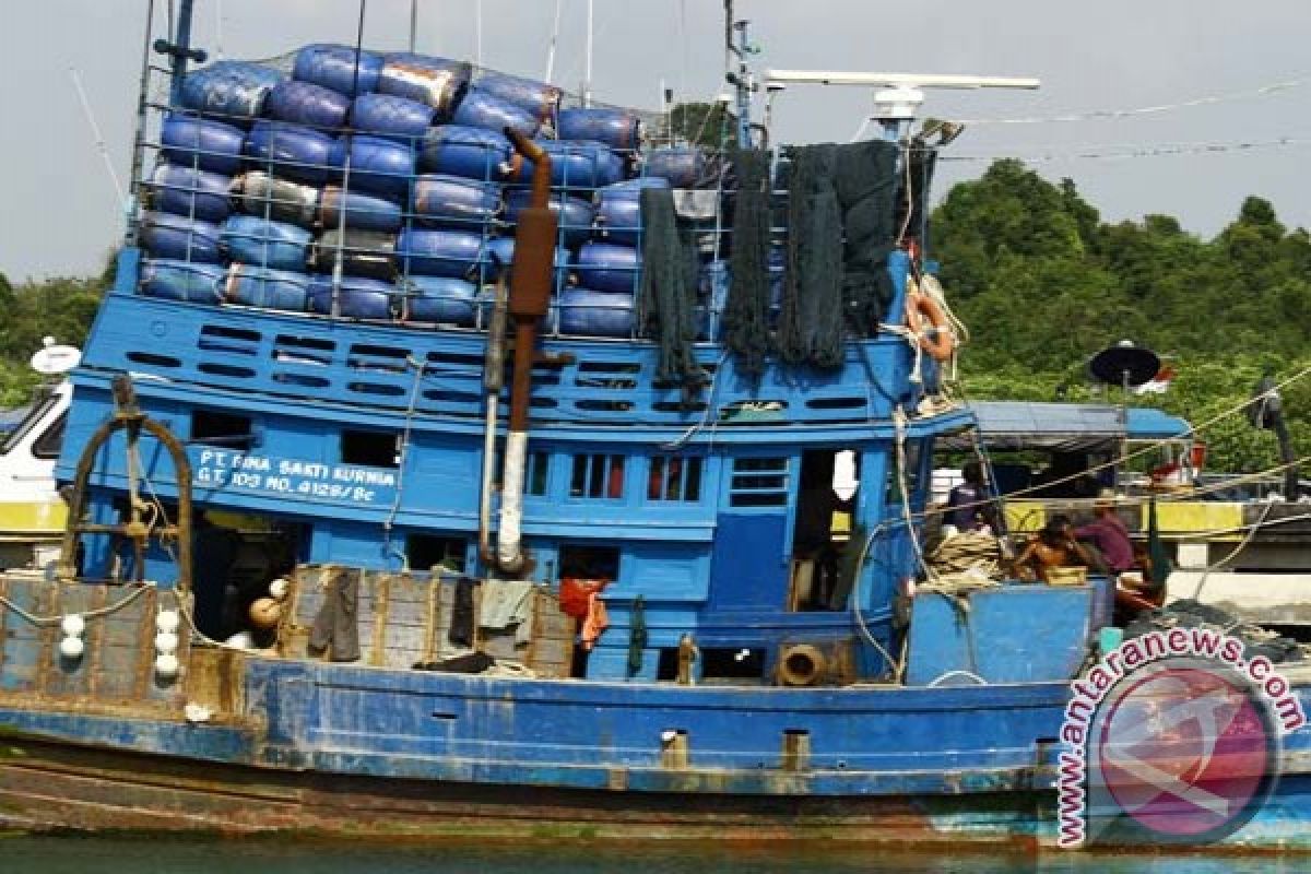 Bakorkamla amankan kapal pencuri ikan Laut Natuna