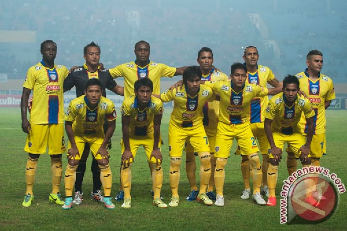 Arema Cronus vs Persib Bandung 1-0