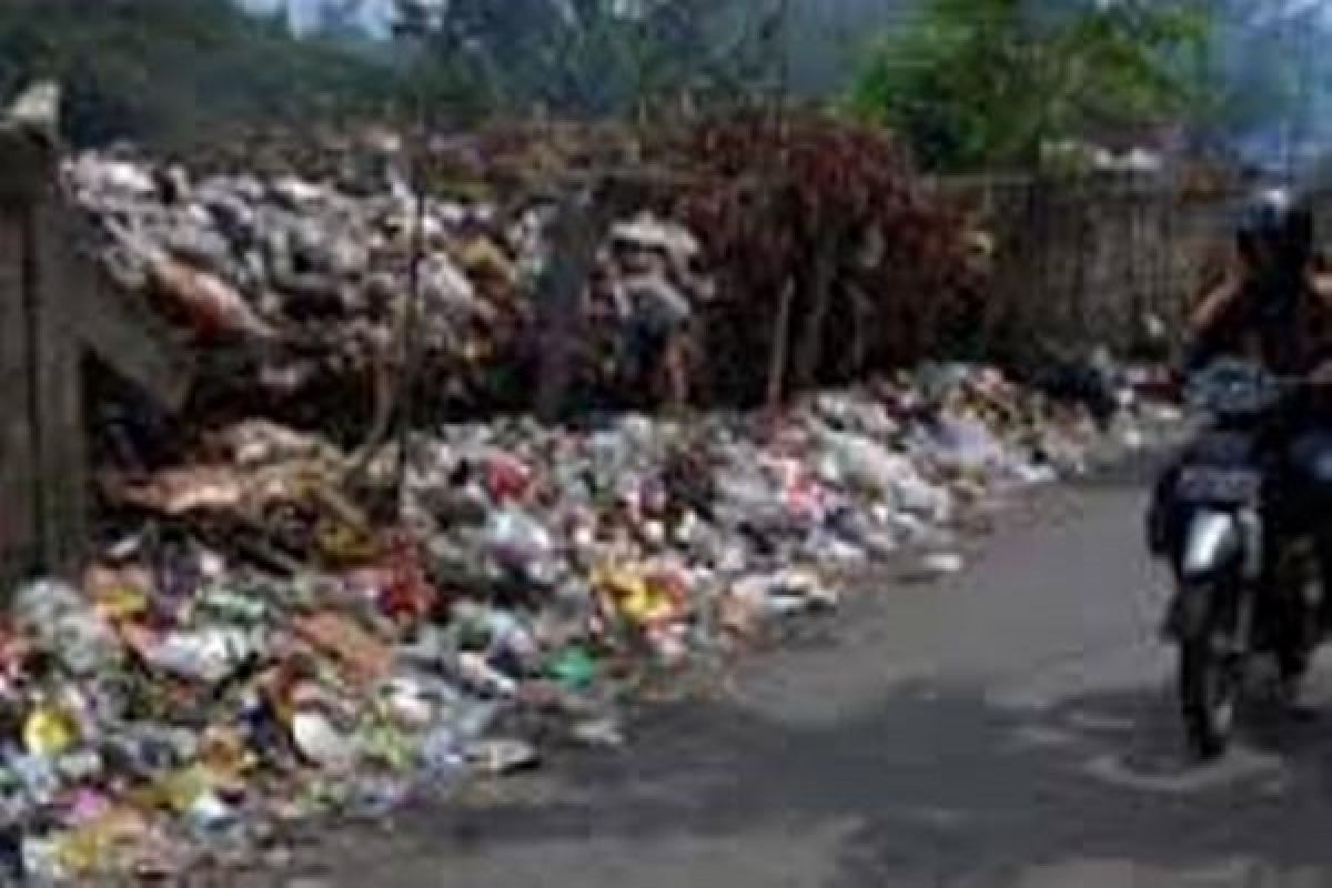 Volume sampah Tahun Baru diprediksi 2.400 ton 