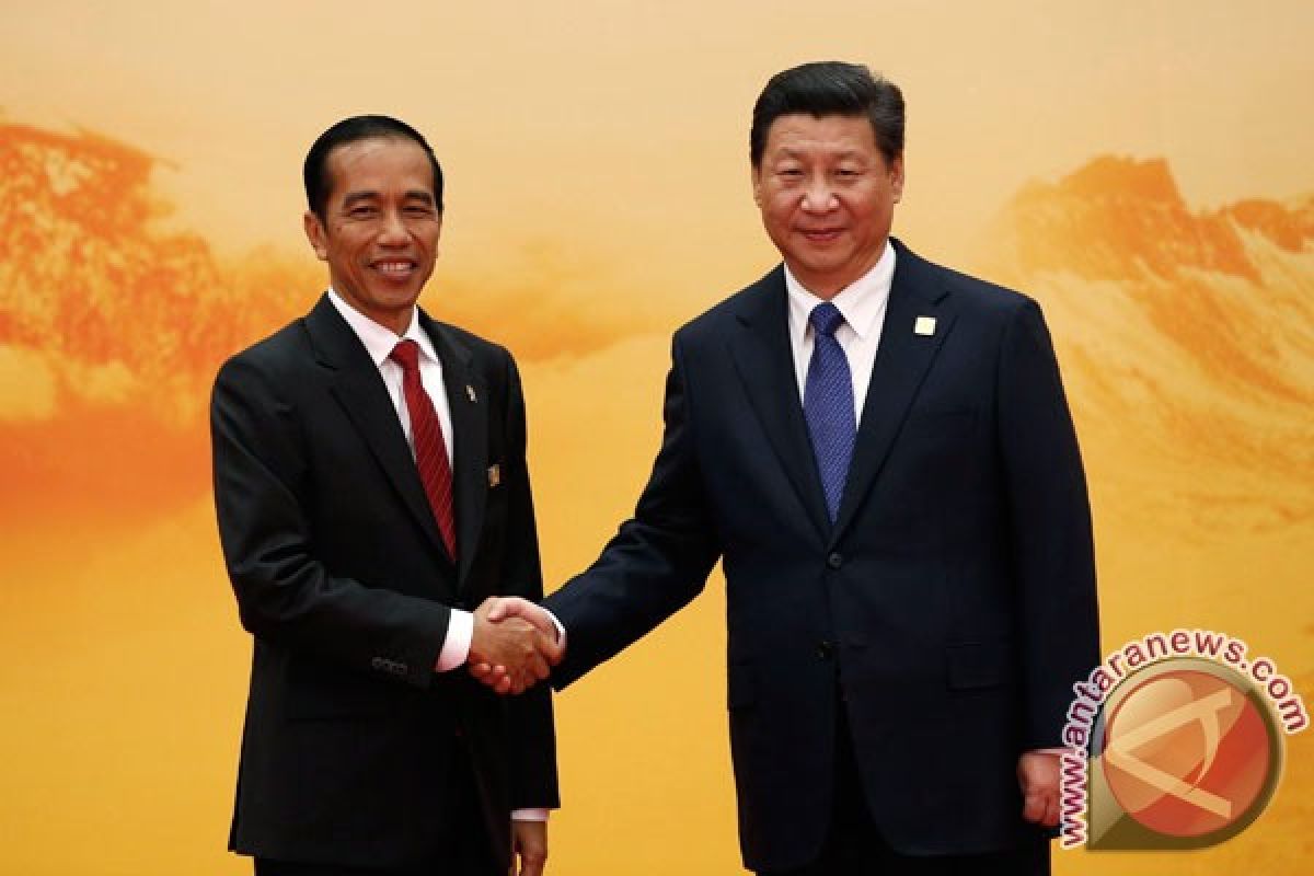 Jokowi undang Xi Jinping hadiri peringatan HUT KAA