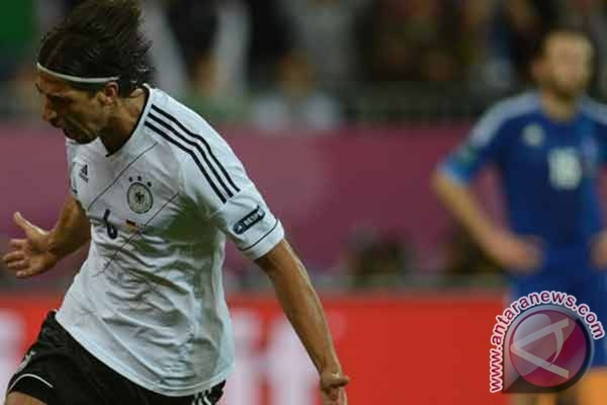 Sami Khedira: Tak Ada Alasan Tinggalkan Madrid