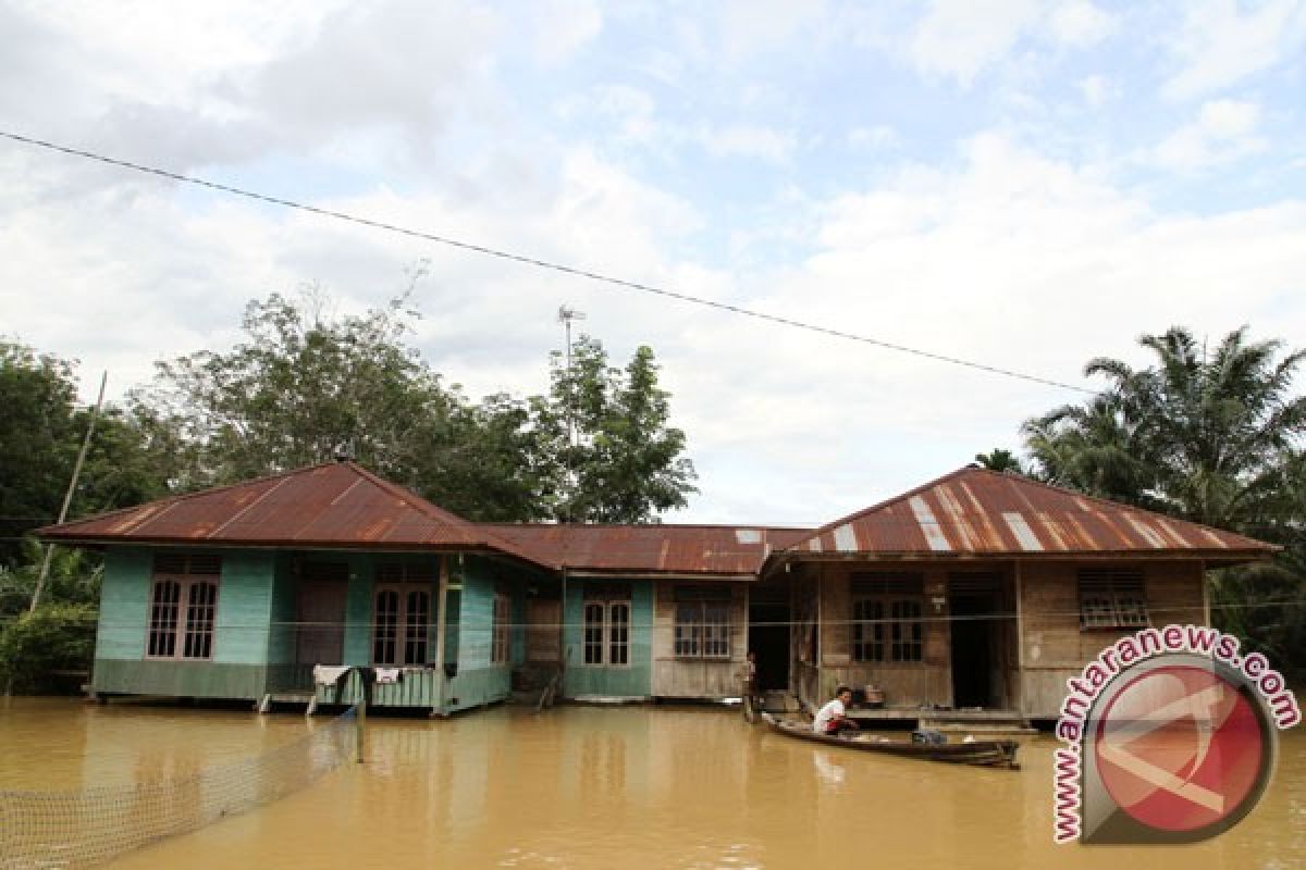 Kemensos RI beri bantuan dua unit mobil