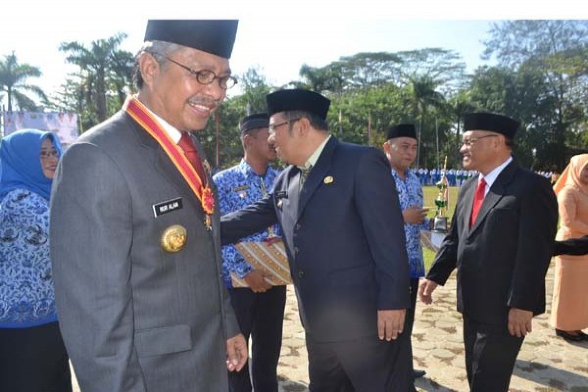Gubernur Sultra Pimpin Upacara HKN  2014