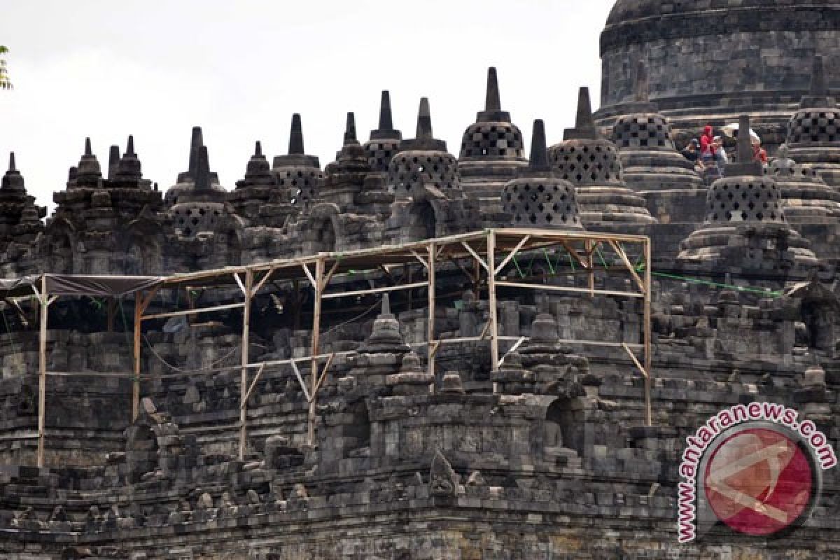 Balai Konservasi kaji upaya cegah batu Borobudur mengaus