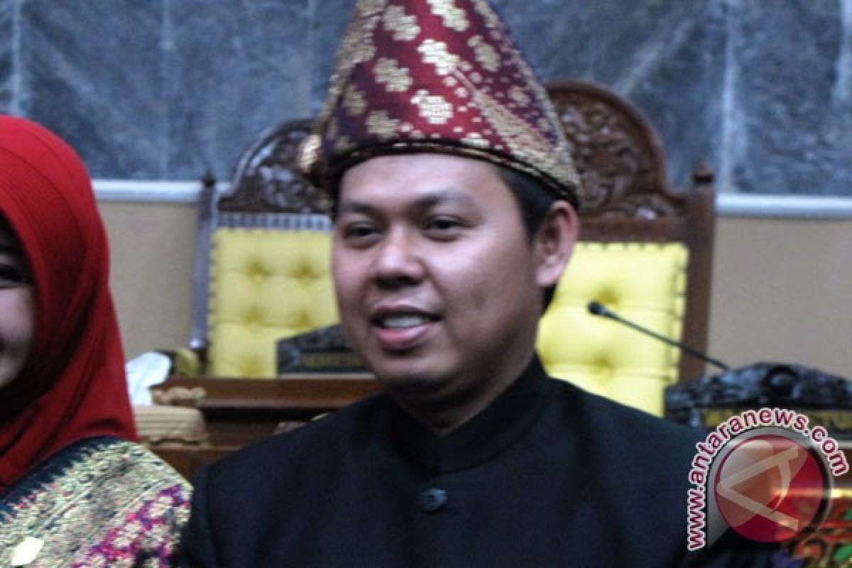 PDIP usung Sultan Najamudin Cagub Bengkulu