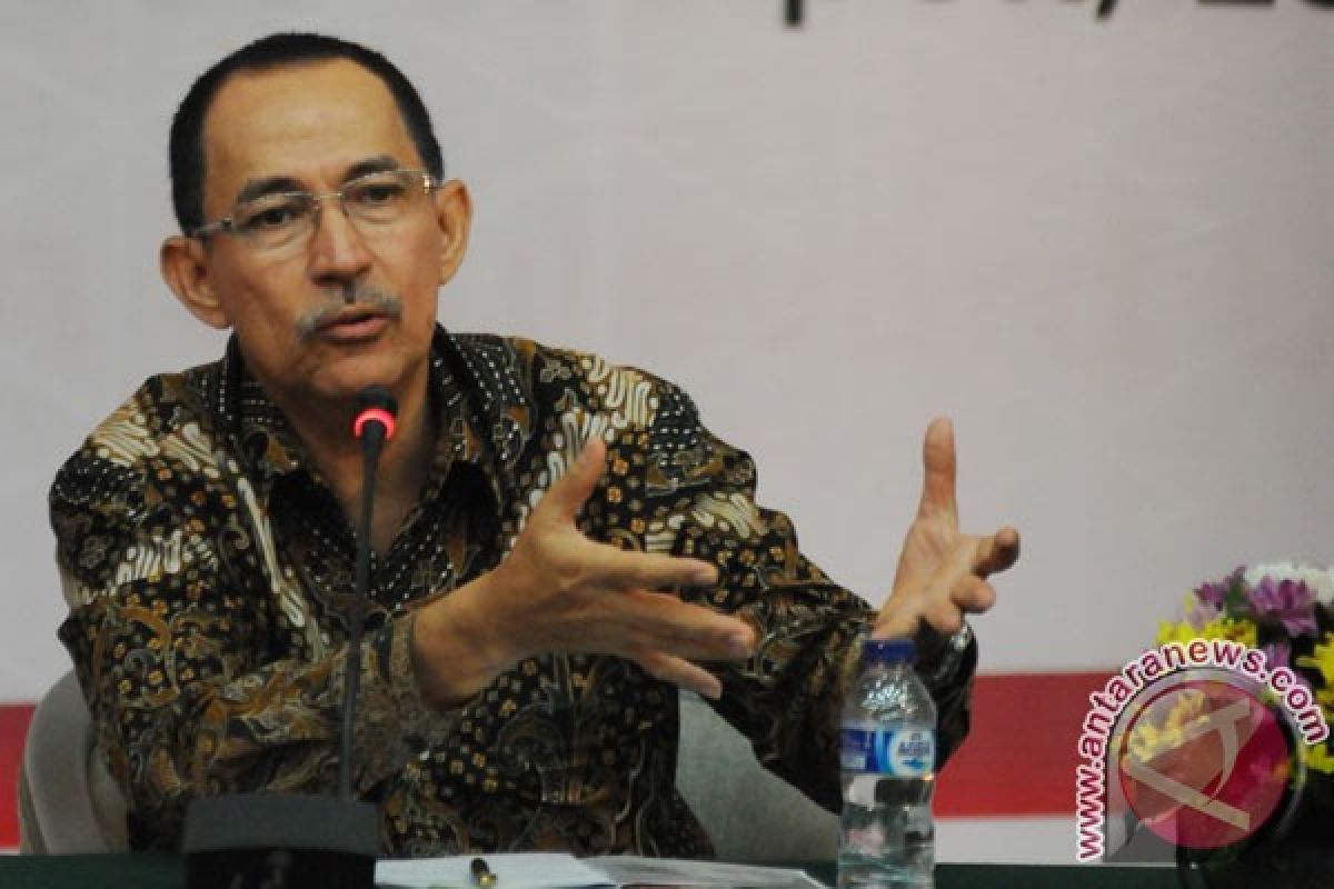 Muhammad Anis terpilih sebagai Rektor UI 2014-2019