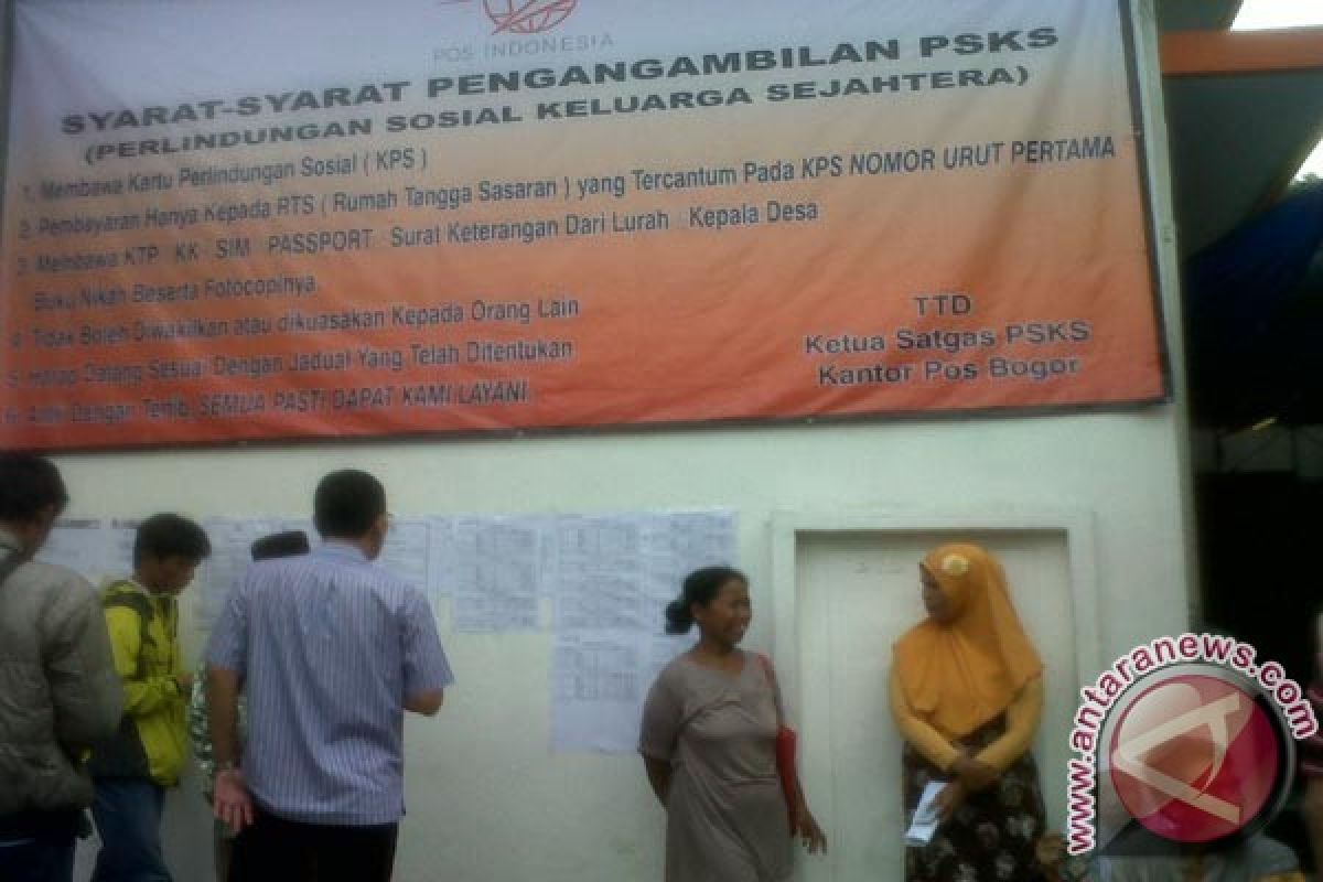 Kantor Pos Bogor salurkan dana PSKS