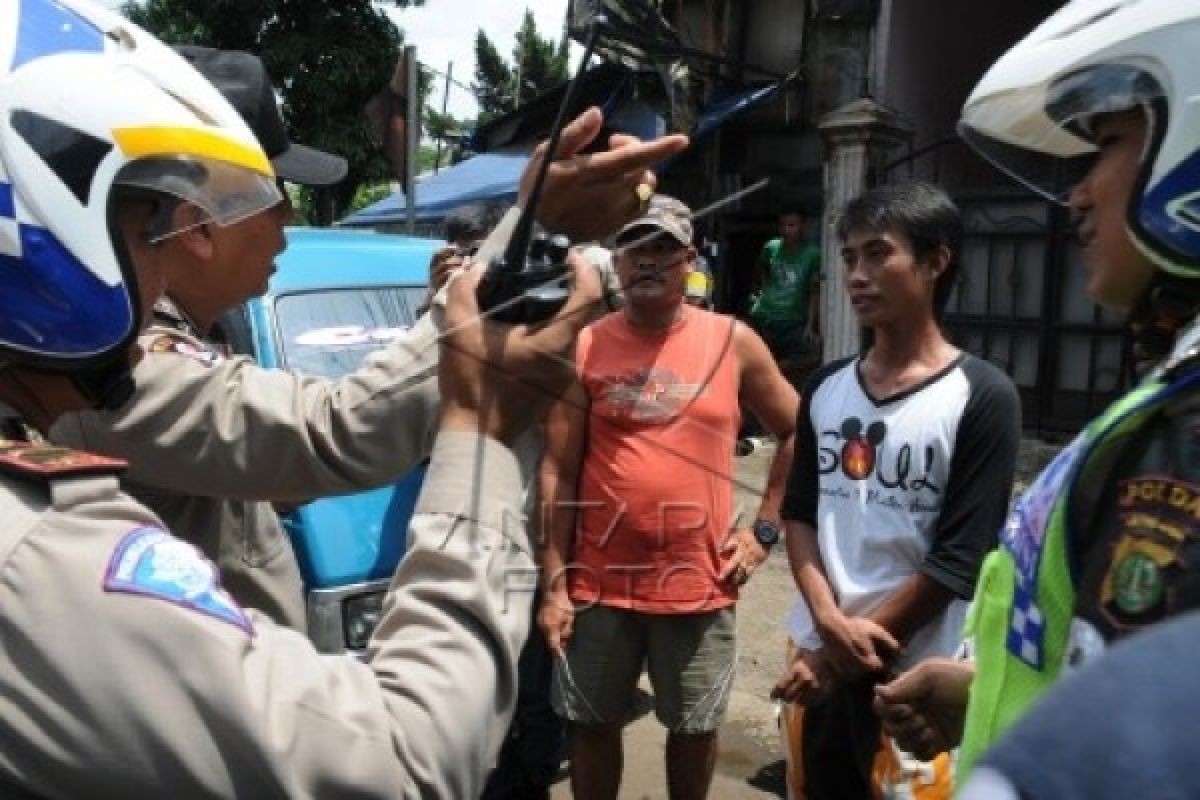 Polisi Tangerang Sediakan Mobil Pengganti Angkot