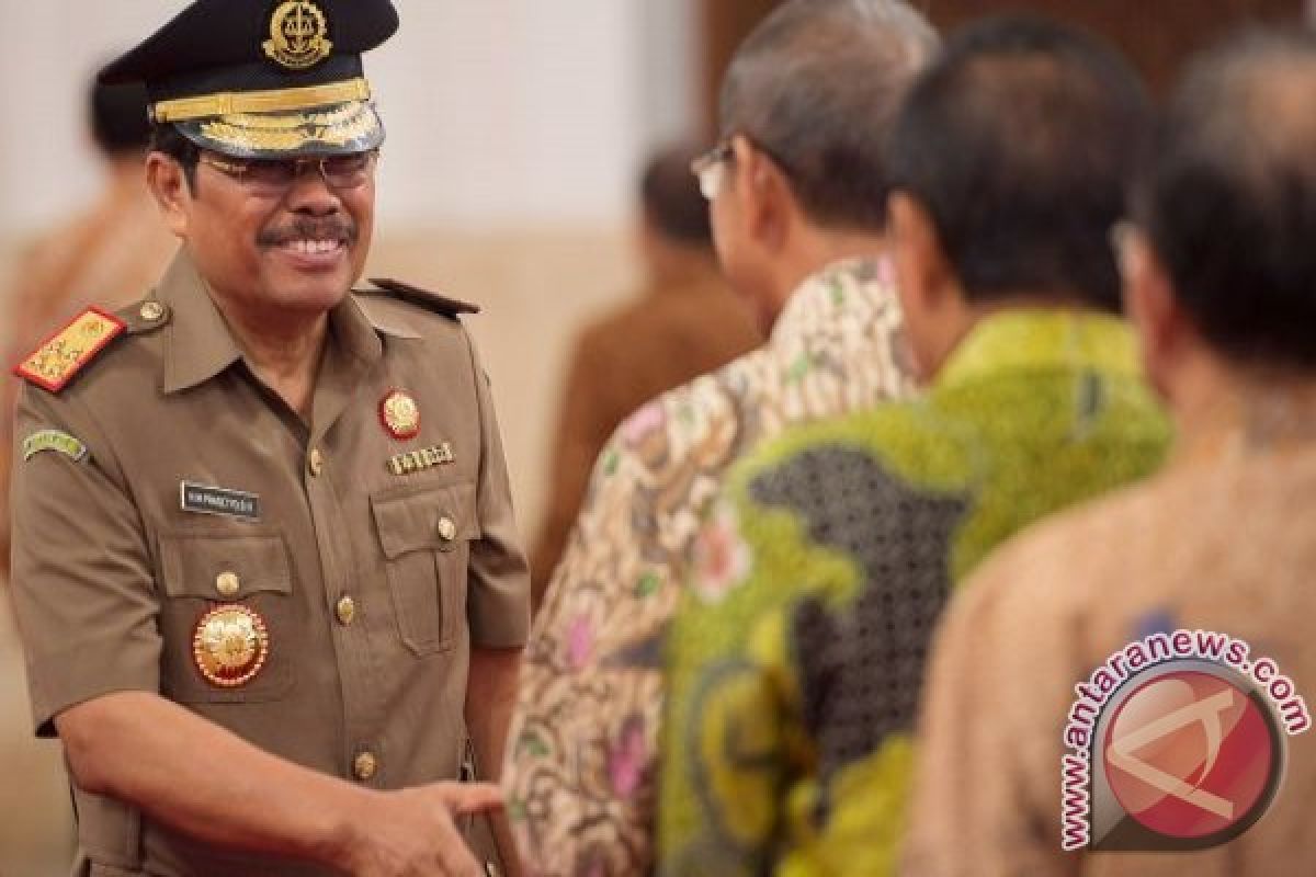 Beri Kesempatan Jaksa Agung Buktikan Diri