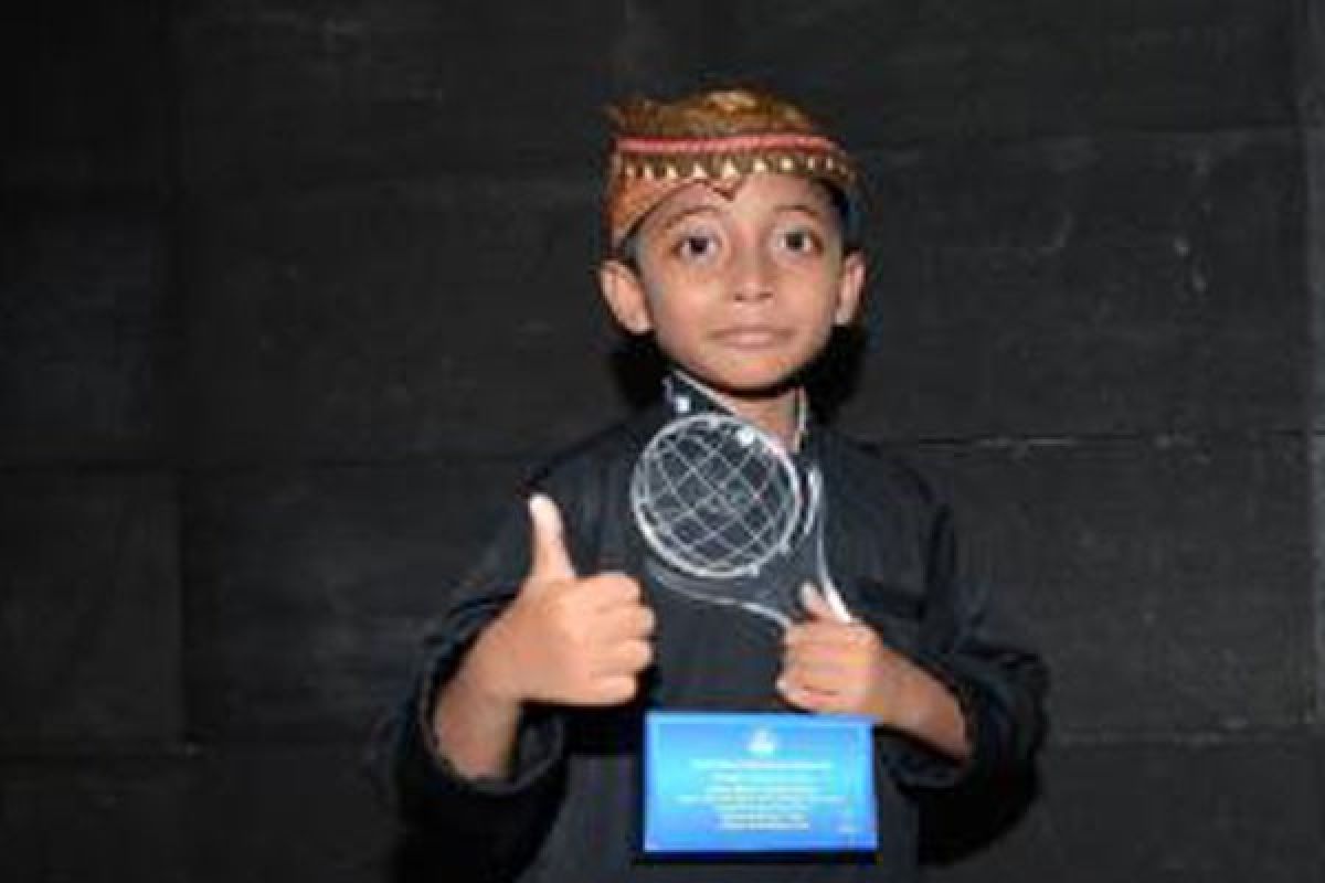 Albarr Qolby Mecca, peserta termuda penghargaan Kuis Kihajar 2014