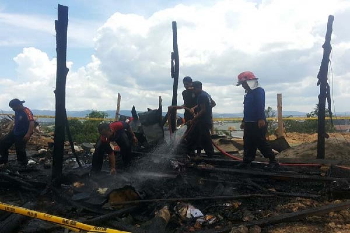 Rumah Di Kendari Terbakar Dua Bocah  Meninggal