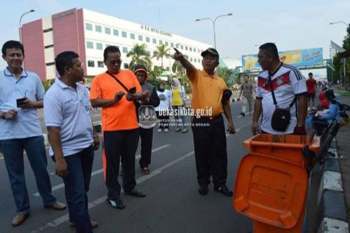 Pemkot Bekasi fasilitasi tempat sampah portabel cfd
