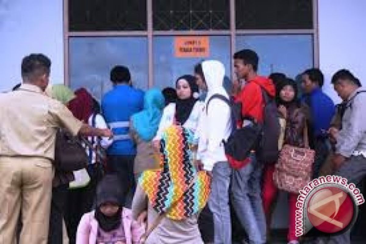 Puluhan Pelamar CPNS Penajam Tidak Ikut Tes