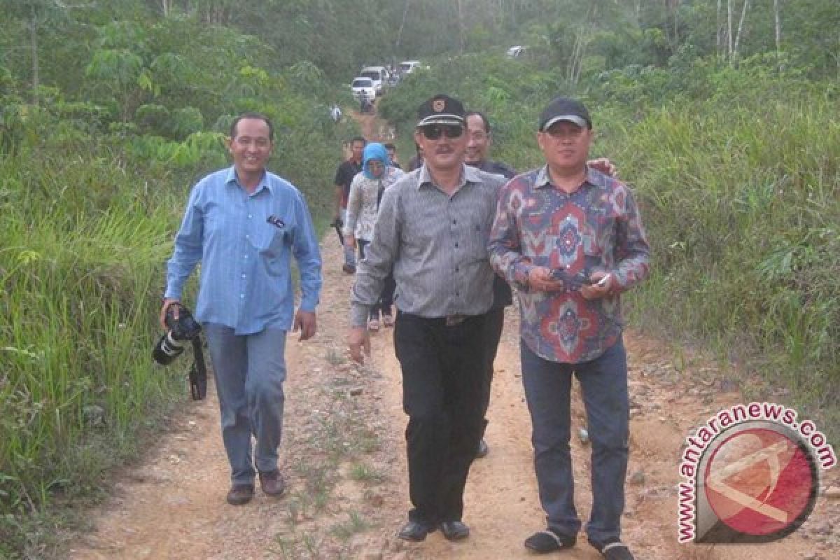 DPRD Kalsel Cek IUP Ke Tanah Laut 