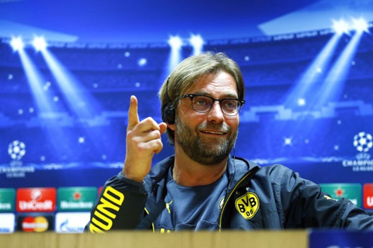 Dortmund jeblok, Klopp masih bertahan