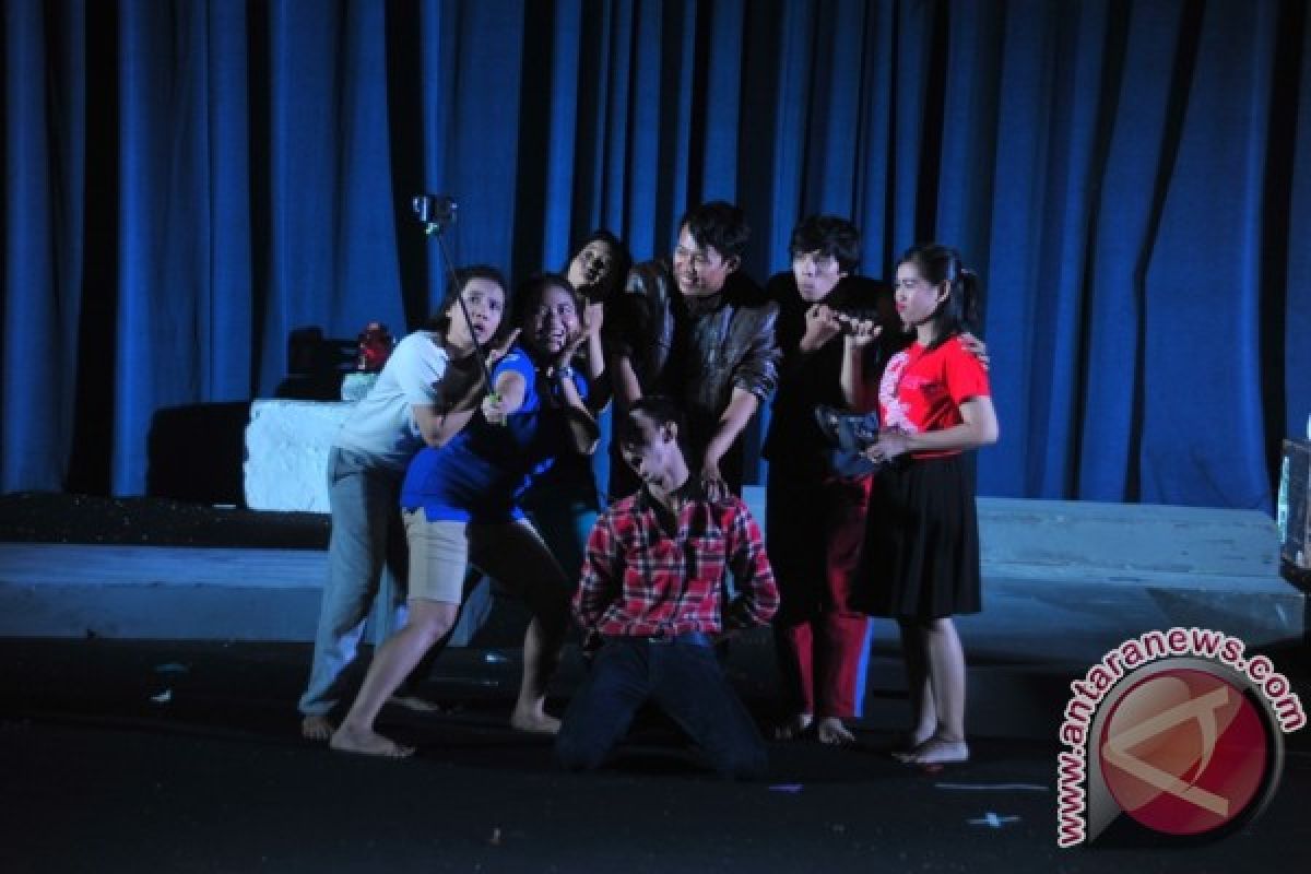 Festival Teater gambarkan pengaruh teknologi lewat teater