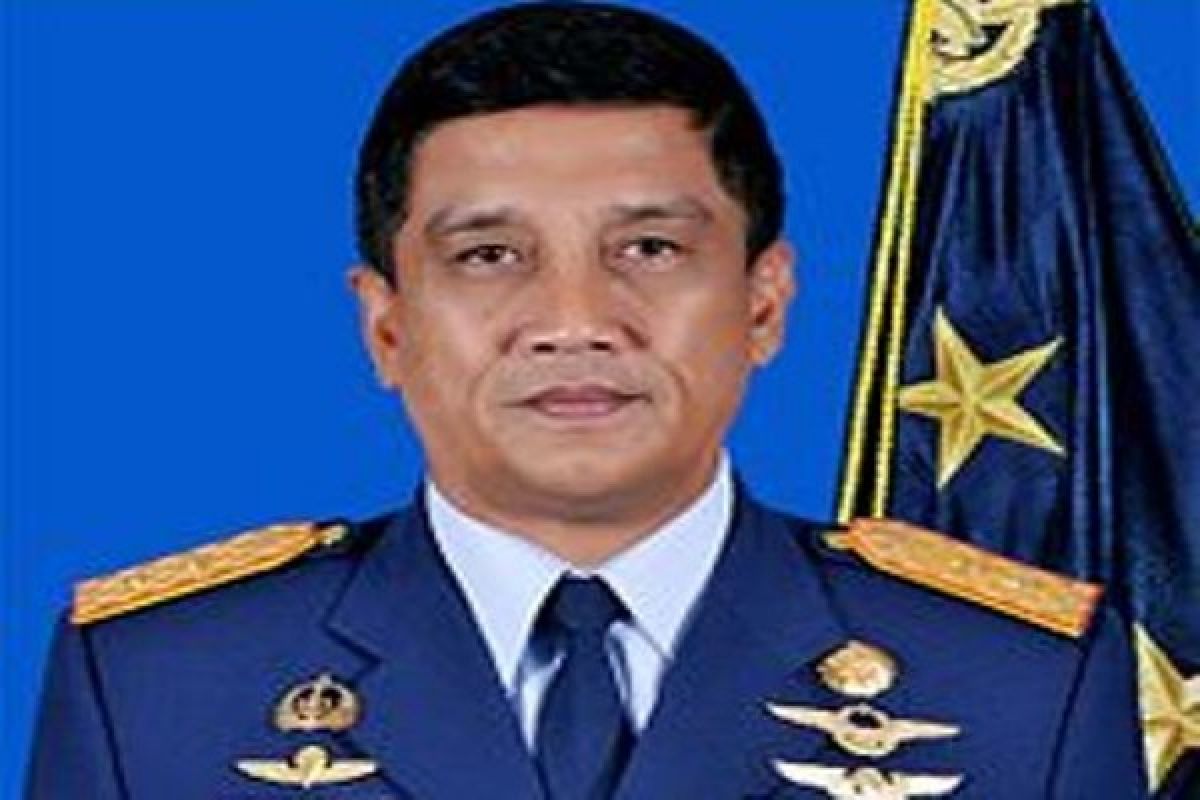 Pangkoops II  pantau evakuasi heli super puma TNI AU