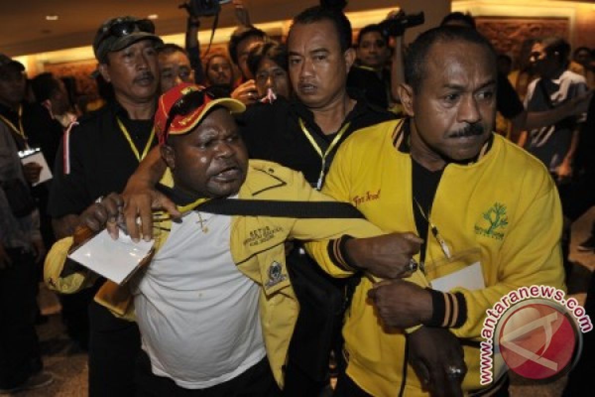 Dua kader Golkar diamankan saat munas di Bali