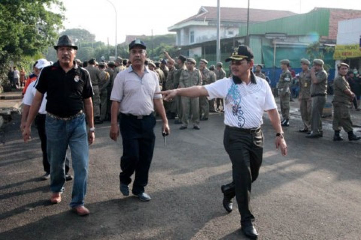 Satpol PP Kota Tangerang Komunikatif Dalam Melakukan Penertiban