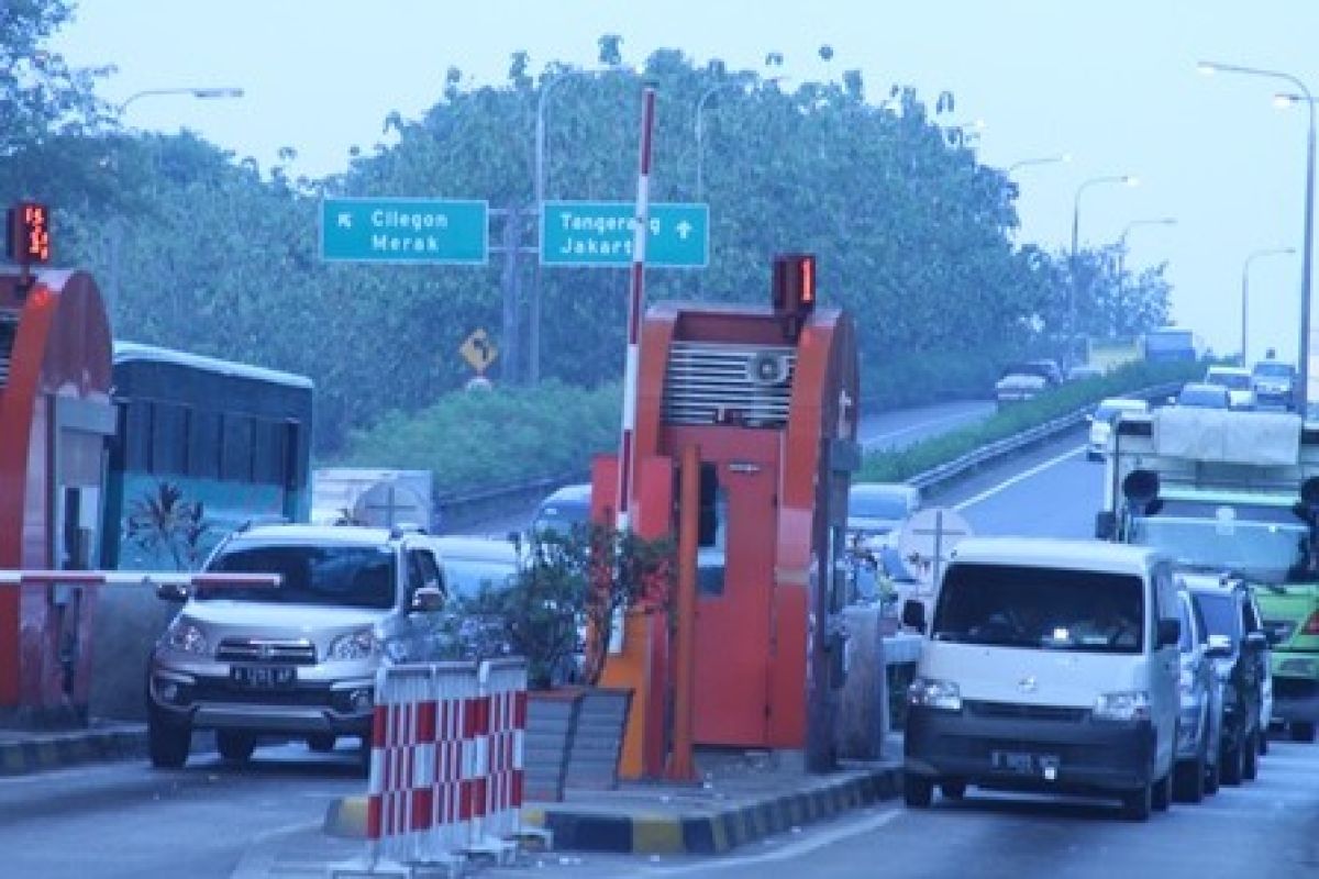 Ekonom Harapkan Pembenahan Akses Tol Segera Direalisasikan