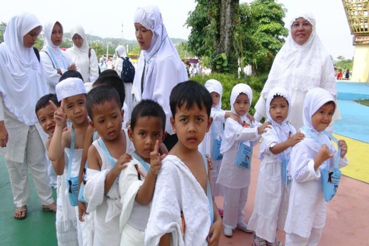 15.000 Murid Paud manasik haji di Jungleland