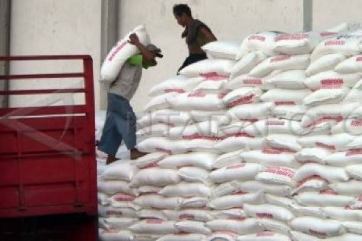 Stok pupuk terjamin, petani Banyumas kurangi dosis penggunaan urea