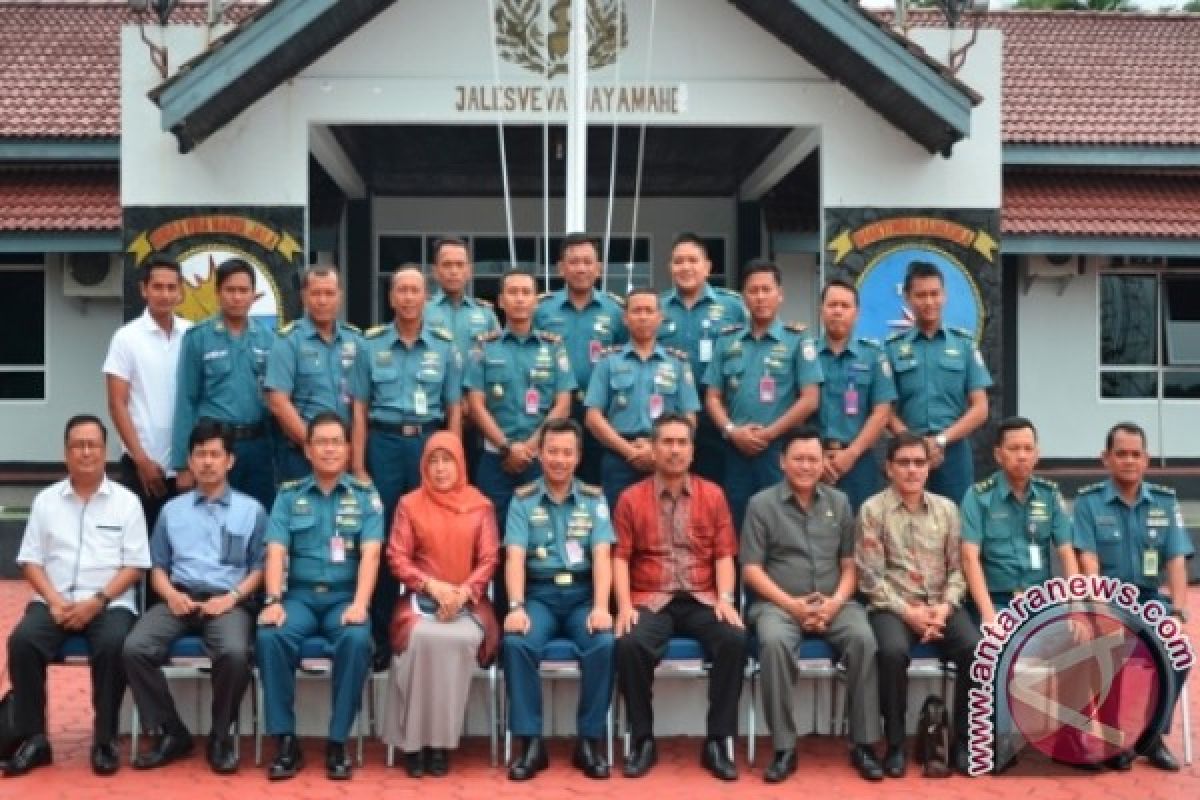  Kunjungan Kerja Komisi I ke Lanal Balikpapan 