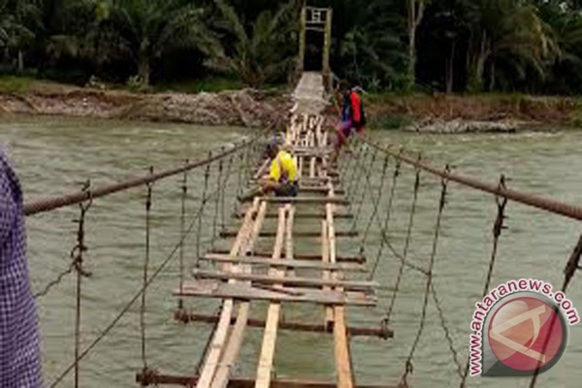Dua jembatan gantung Rejanglebong akan dibangun permanen