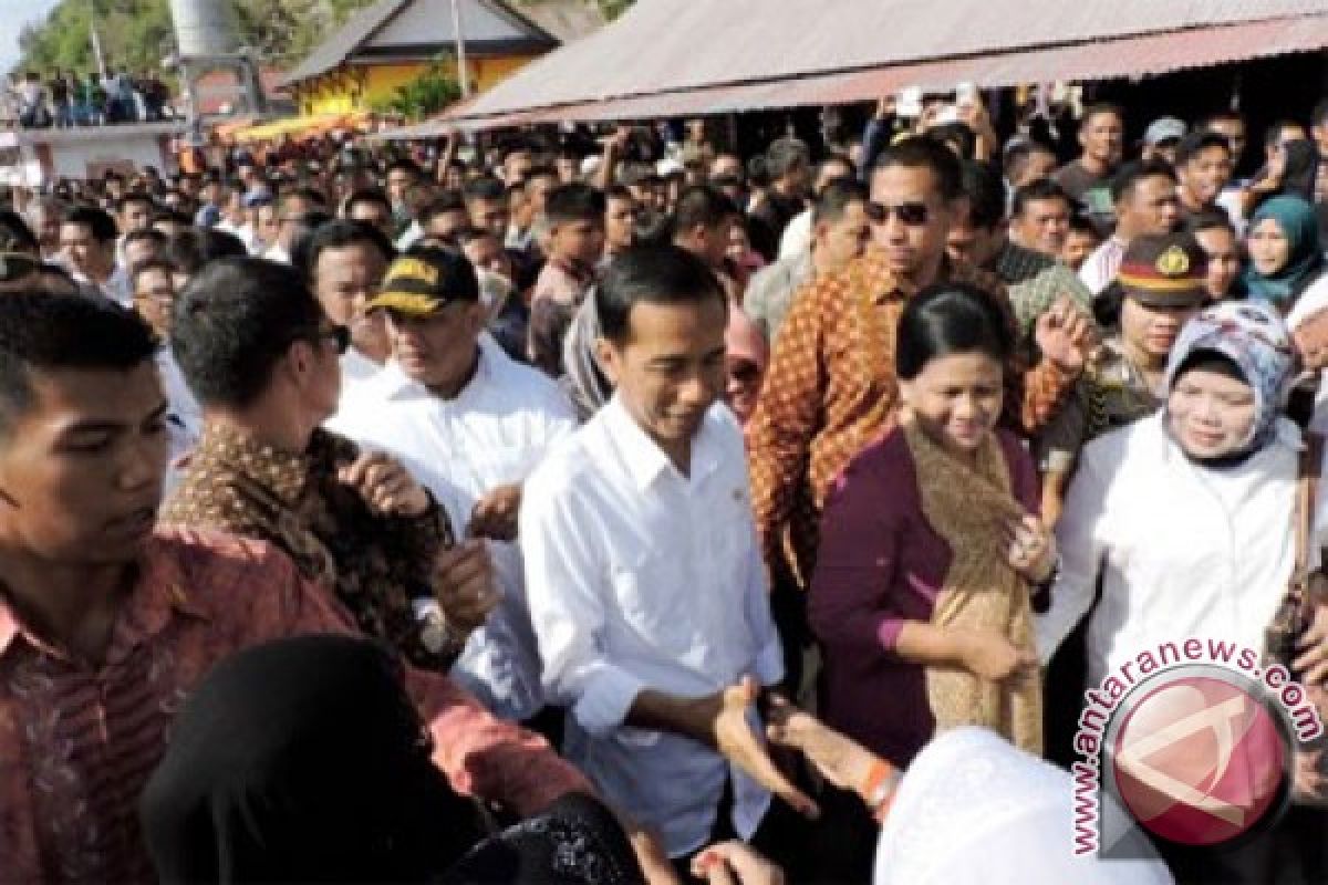 Presiden tinjau pasar ikan Gorontalo