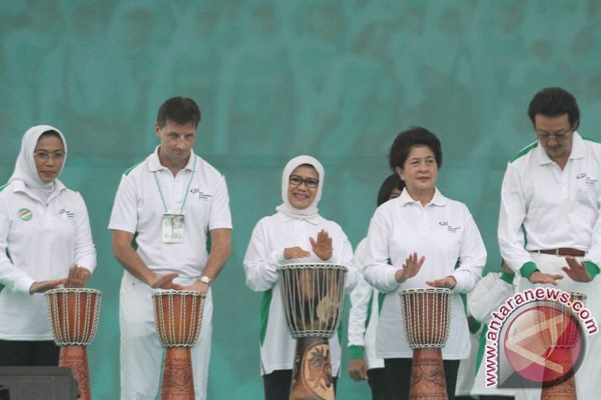 15.000 warga Jakarta gerak jalan cegah osteoporosis