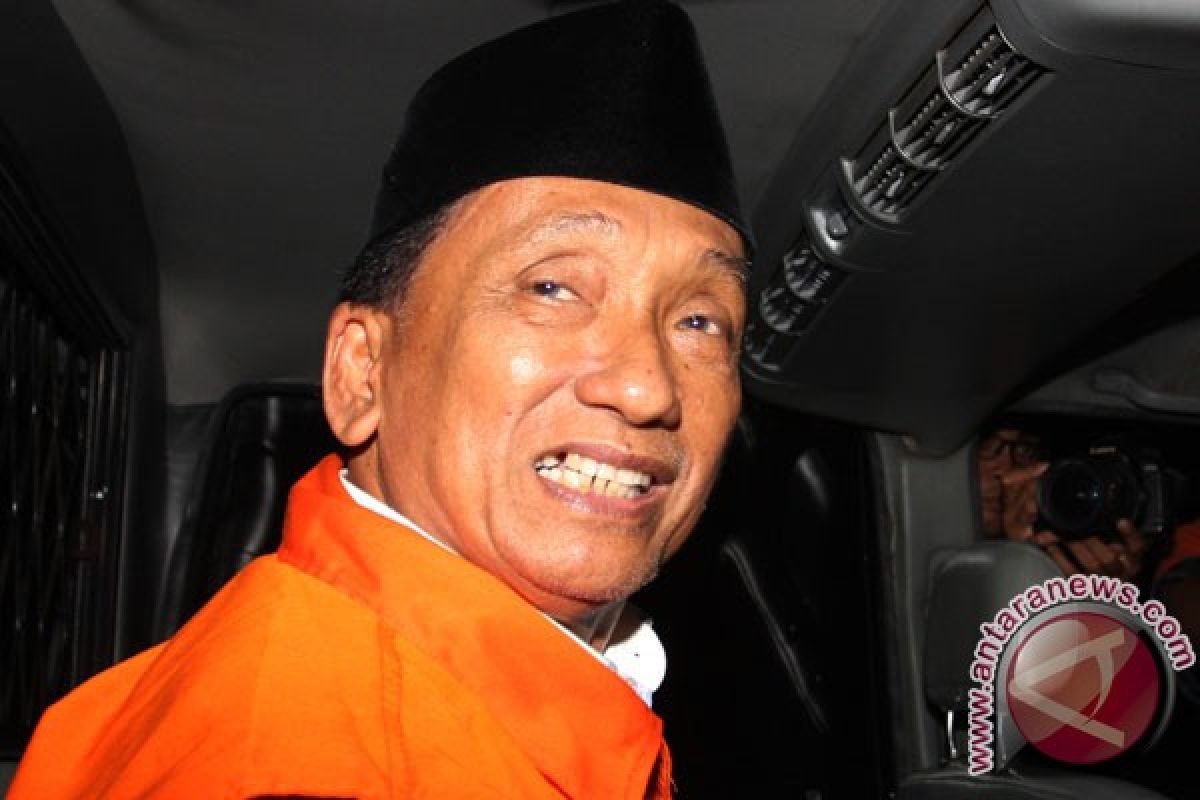 KPK sita mobil Fuad Amin