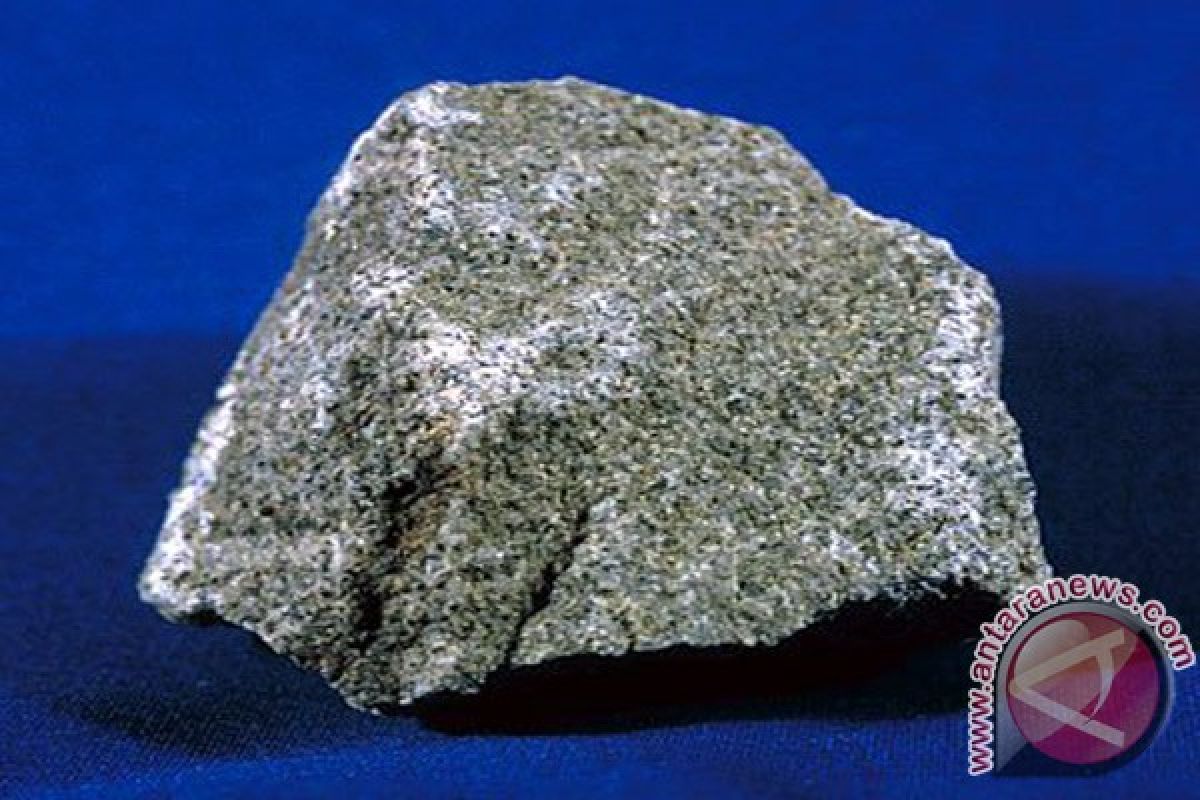 LIPI Teliti Kandungan Mineral Lithium Tanah Laut 