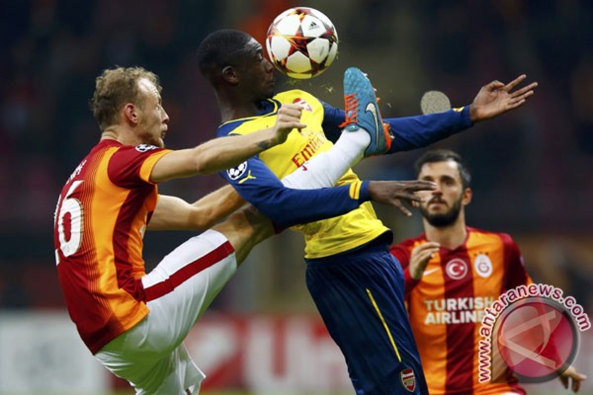 Pecundangi Galatasaray, Arsenal runner up Grup D