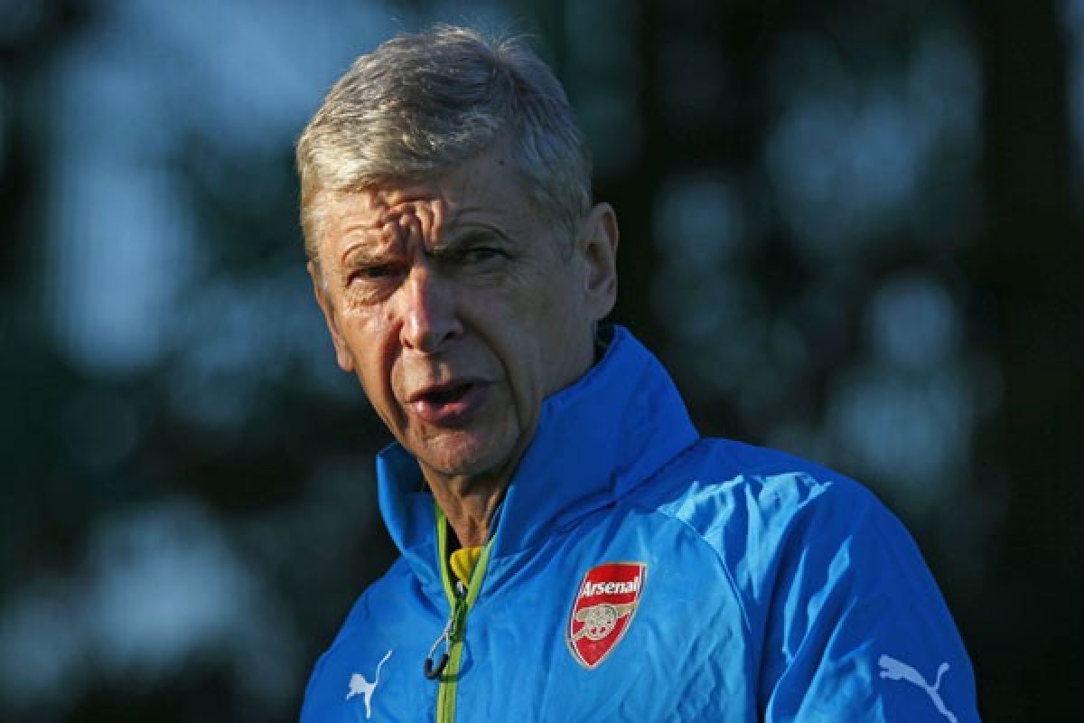 Wenger tuding Costa berpura-pura