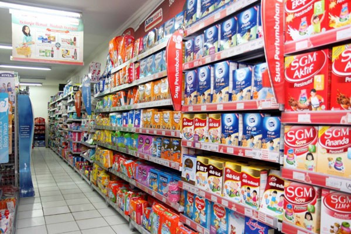 96 Persen yang Dijual Alfamart Produk Lokal