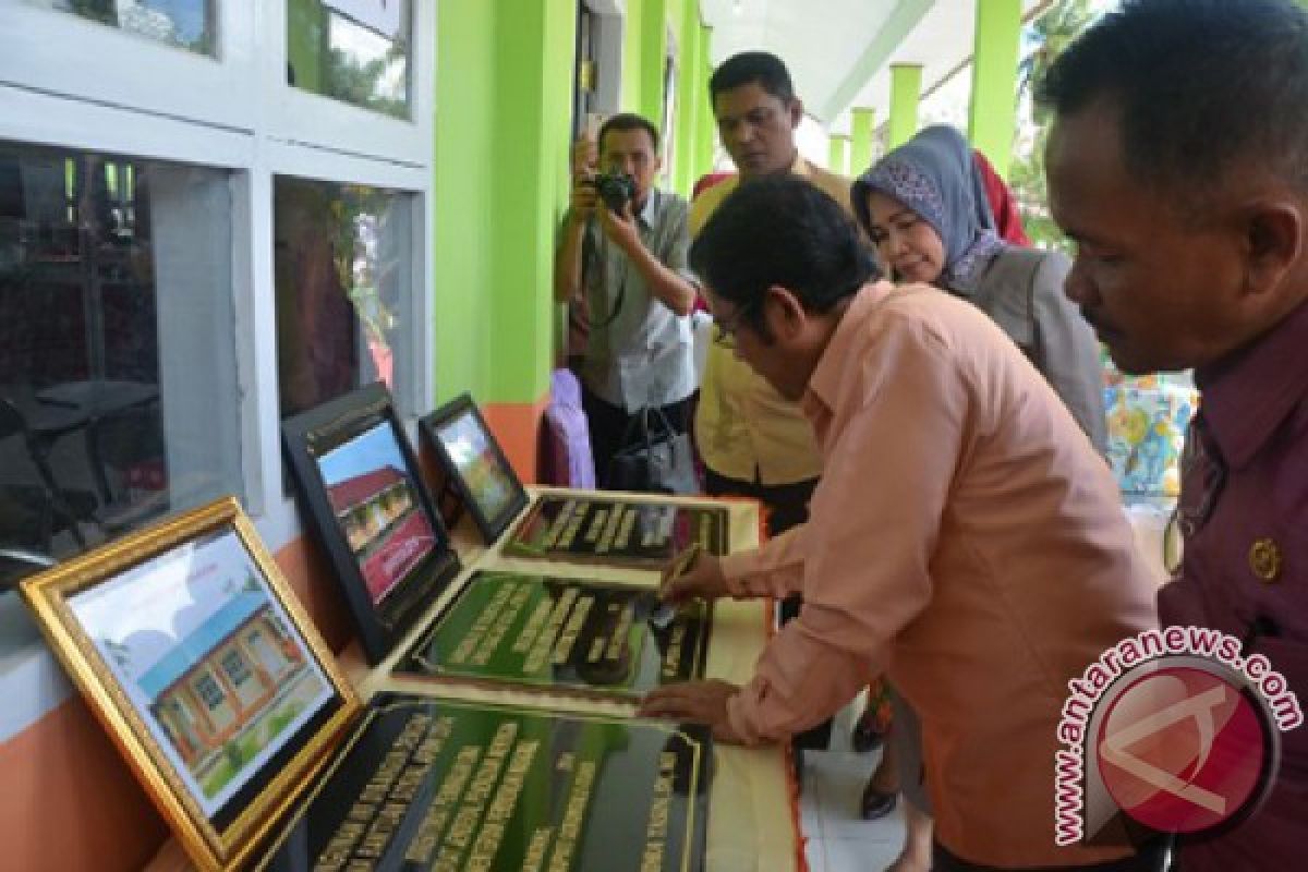 Bupati Gorontalo Resmikan Proyek Senilai Rp9,5 Miliar