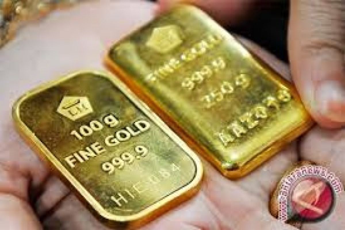 Emas berjangka berbalik naik ke tertinggi tiga bulan setelah dolar melemah