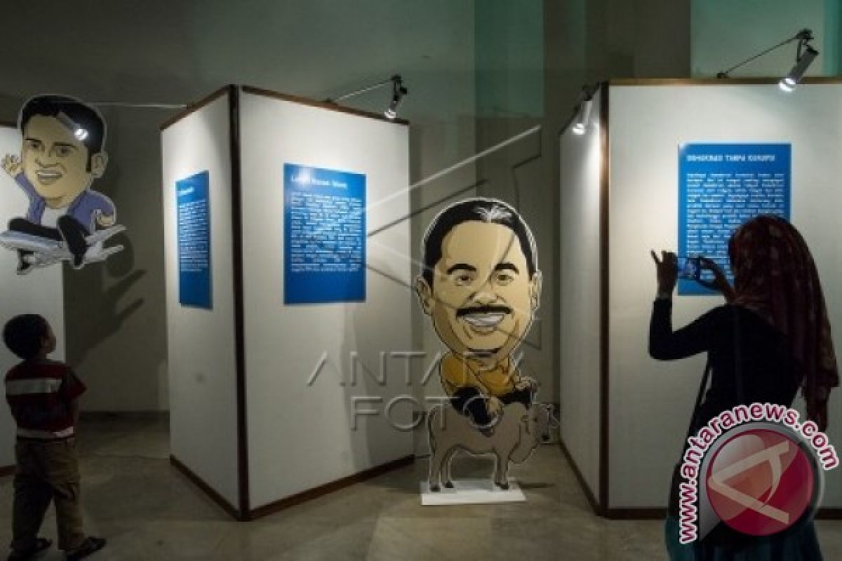 Pameran Karikatur Demokrasi Tanpa Korupsi