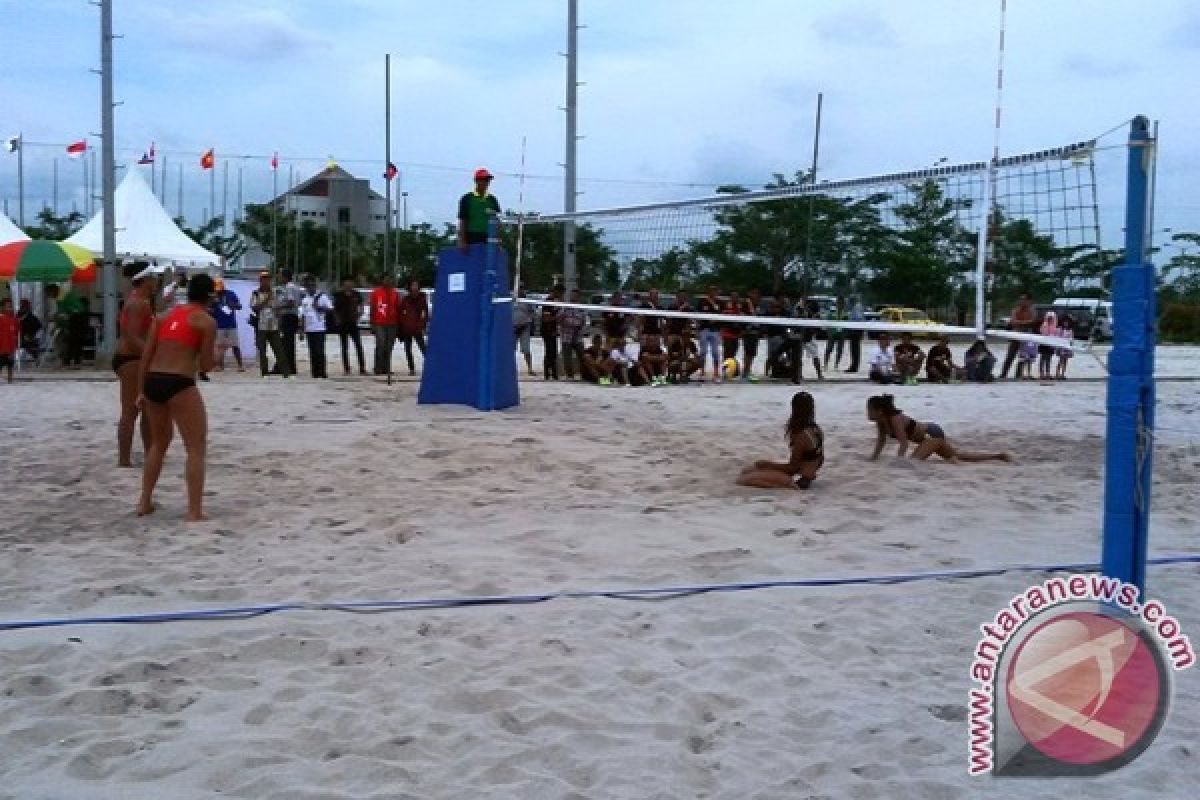 Sumsel datangkan pasir voli pantai dari Belitung