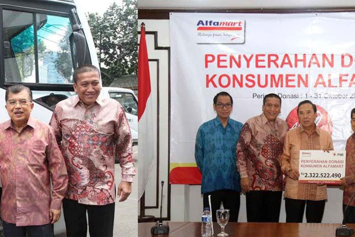 Alfamart Serahkan Bantuan ke PMI