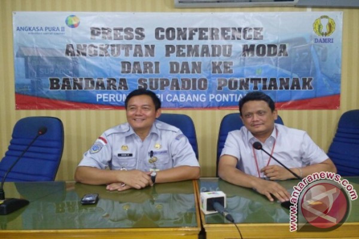 Bus Damri Buka Trayek Di Bandara Supadio  